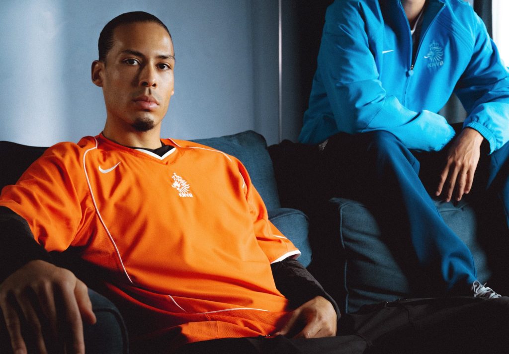 ¡VOLVIÓ LA TOTAL 90! Nike relanzó la mítica camiseta de Países Bajos 2004